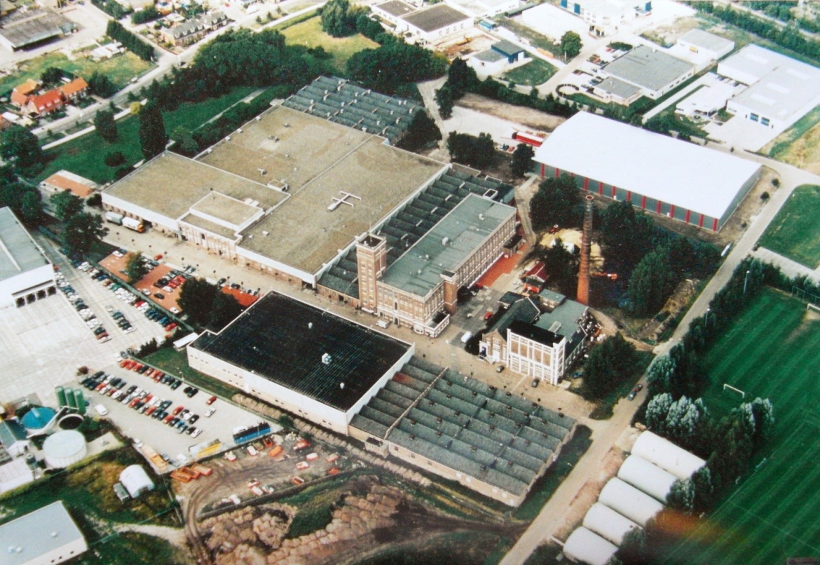 Fabriek vanheek losser vanheektextiles luchtfoto2